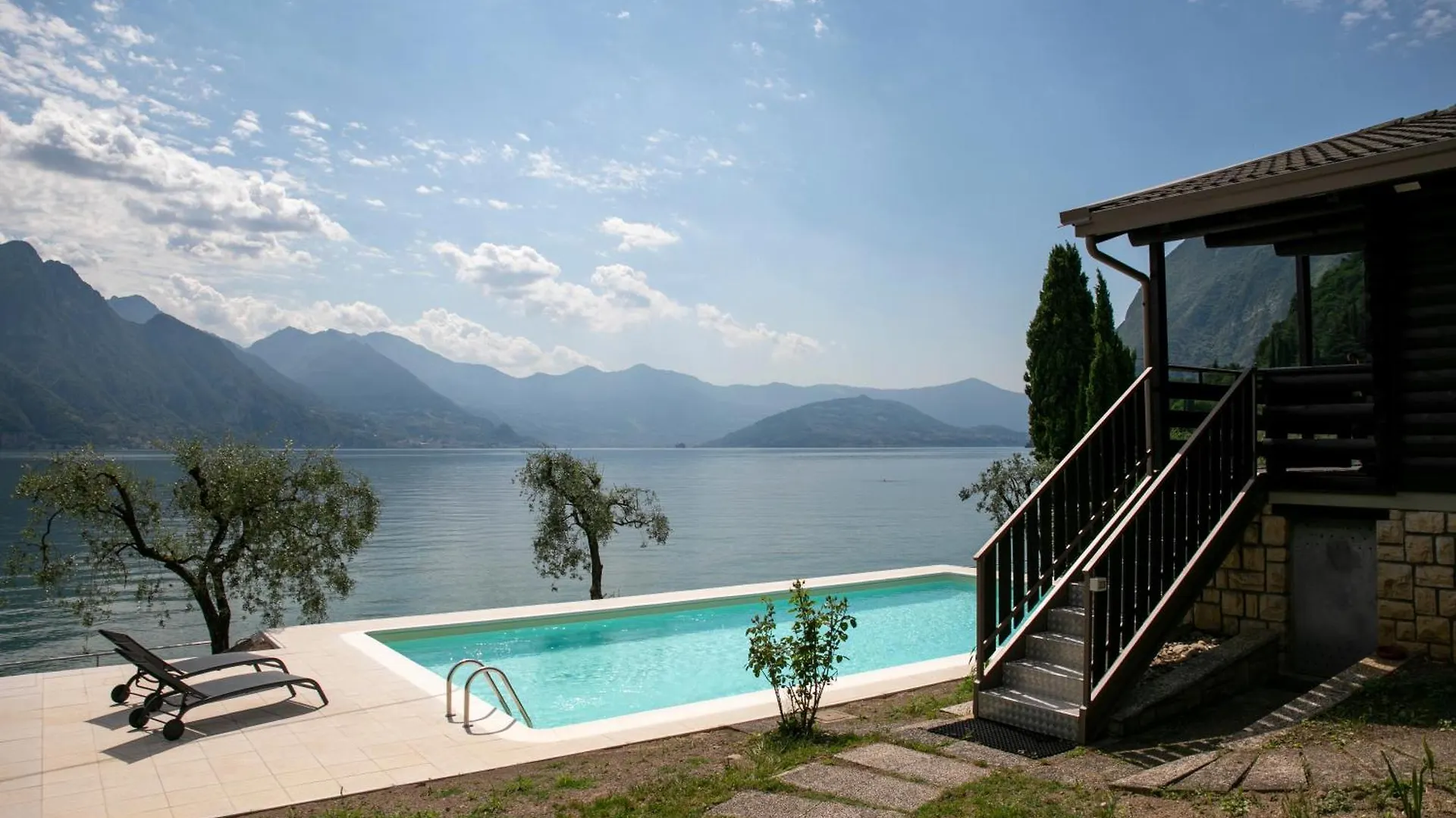 IseoLakeRental - Villa Alessandra Riva di Solto